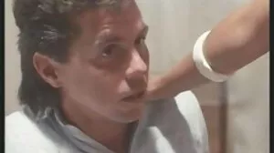 Първата лесбийска анална сцена на Габи домашно порно видео Картър-01