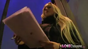 Фитнес порно домашно мадами Синди Шайн и Кейти Роуз вземат три члена в междурасова двойна оргия GP2185