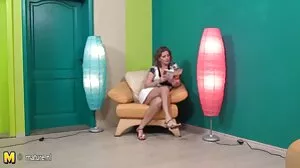 Slippin’ Into домашни порно клипове Honey’s Ass