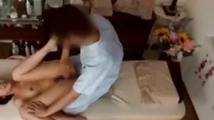 Доведена сестра практикува порно домашно Cpr