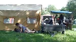 Пухкава порно аматьори свирка