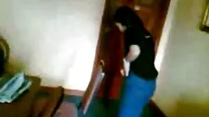 Мая го разбива добре порно с рускини